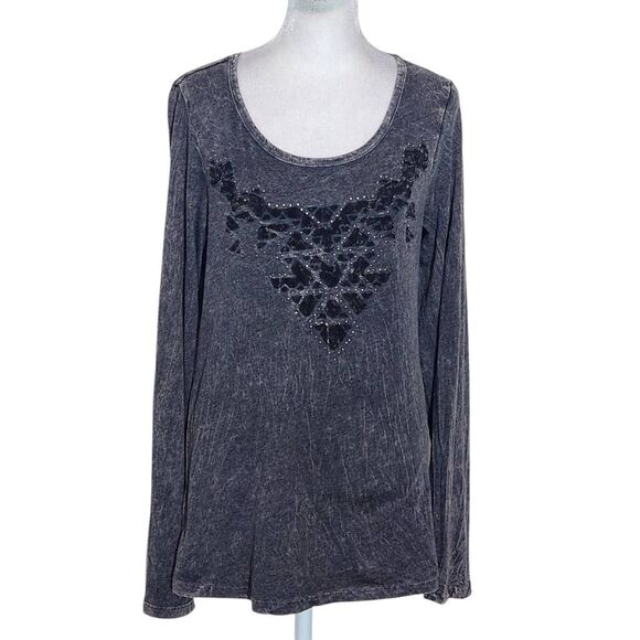 Daytrip Black Mineral Washed Tee with Metal Stud Detail Size Large - Picture 1 of 10